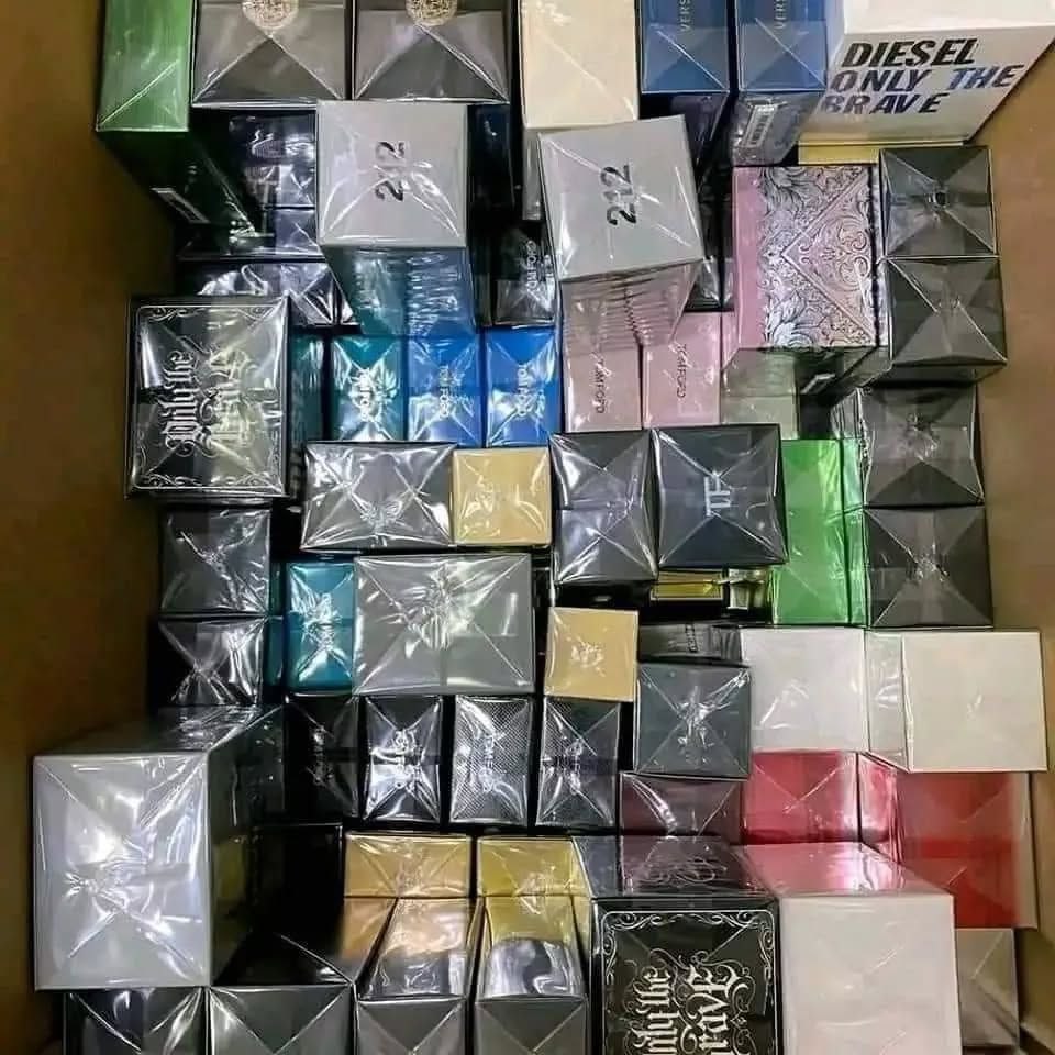 200 UNITS – Mixed Perfume Pallet (Wholesale Lot)